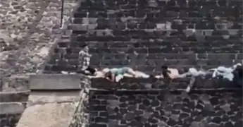 Sujeto mata a una mujer en Teotihuac&aacute;n y se quita la vida