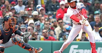 Apretada victoria de Medias Rojas