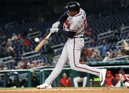 Bravos de Atlanta vencen a Nacionales de Washington 9-4