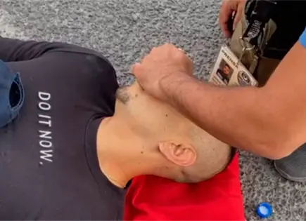 Golpean y despojan de celular a periodista durante cobertura