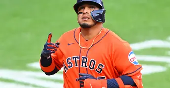 Isaac Paredes conecta dos jonrones en triunfo de Astros en Cleveland