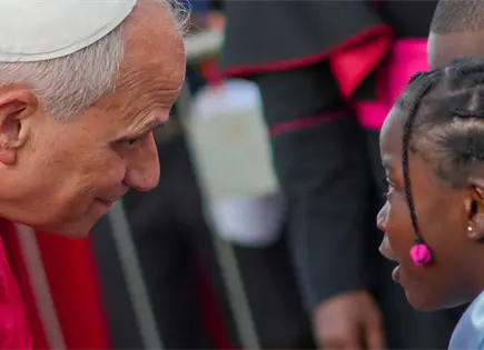 Le&oacute;n XIV denuncia colonizaci&oacute;n de minerales en &Aacute;frica durante visita a Malabo