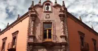 Mesa de reflexi&oacute;n sobre "Luisa o San Luis Potos&iacute;"