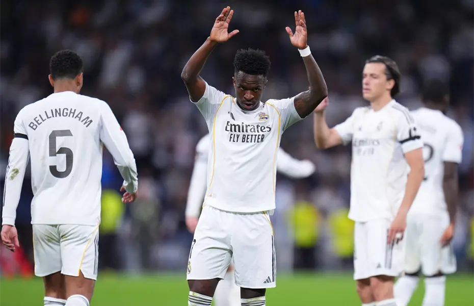 Real Madrid firma victoria sin brillo ante Alav&eacute;s