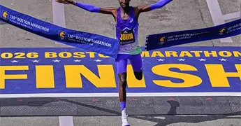 Rompe John Korir r&eacute;cord en Boston