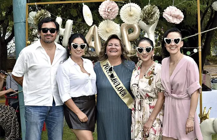 ADRIANA FESTEJA 70 A&Ntilde;OS DE VIDA