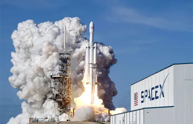 SpaceX y Cursor: alianza para potenciar inteligencia artificial