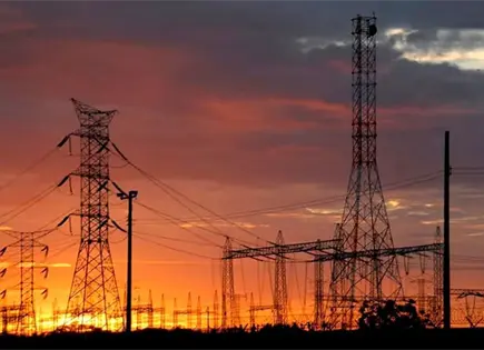 CFE abre puerta a inversi&oacute;n privada