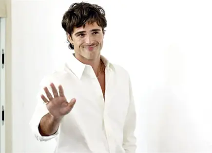 JACOB Y KENDALL DESATAN SOSPECHAS DE ROMANCE