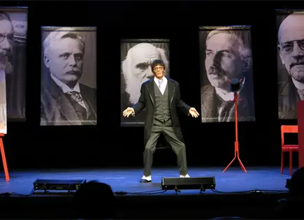 Alejandro Jodorowsky estrena en M&eacute;xico la obra El gorila