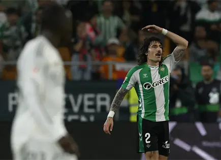 En la agon&iacute;a, Beller&iacute;n da empate a Betis ante el Madrid