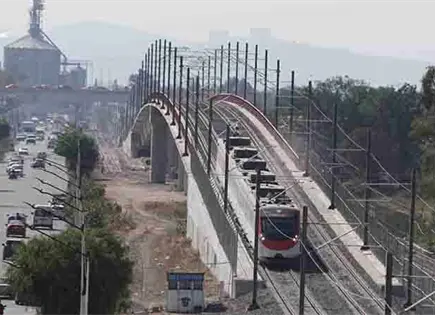 Gobierno operar&aacute; el Tren suburbano