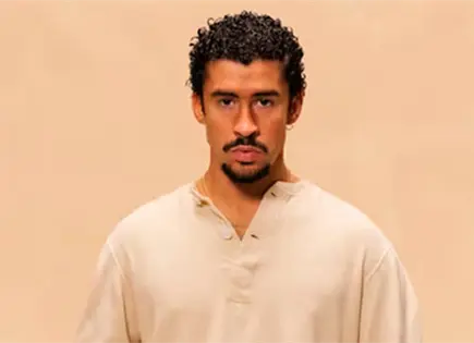 T. SWIFT Y BAD BUNNY