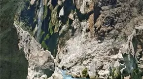 A punto de desaparecer la cascada de Tamul