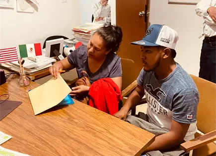 Anuncian feria para tramitar pasaportes de EU en agosto