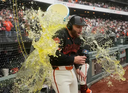 Gigantes de San Francisco vencen 6-2 a Marlins de Miami