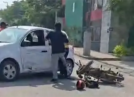 Percance vial termina  casi en violencia