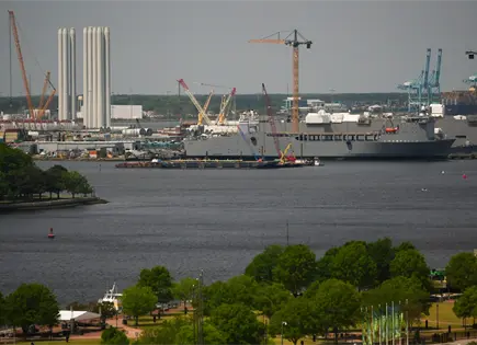 Trump impulsa cancelaci&oacute;n de proyectos e&oacute;licos marinos en EE.UU.