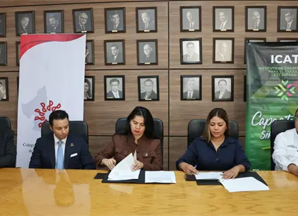 Icat firma convenio con contadores para capacitaci&oacute;n en SLP