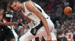 Spurs vencen a los Trail Blazers
