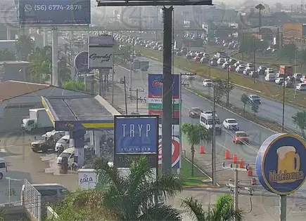 Tr&aacute;fico carga la ciudad desde temprano en SLP