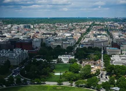 Trump presiona para construir sal&oacute;n de baile tras tiroteo en Washington