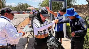 Turistas, seguros en Teotihuac&aacute;n