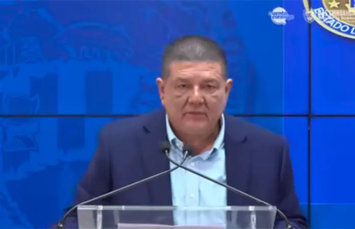 Renuncia fiscal de Chihuahua