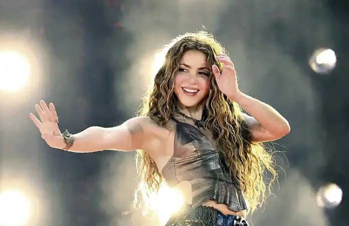 SHAKIRA LISTA PARA BATIR R&Eacute;CORD EN COPACABANA