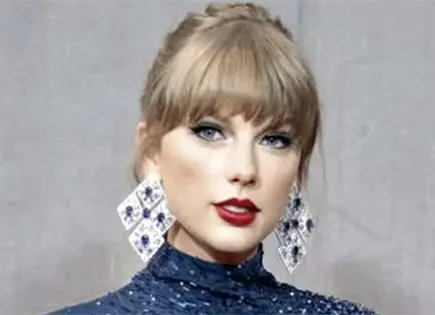 TAYLOR SWIFT SOLICITA REGISTRO DE SU VOZ E IMAGEN