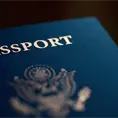 Emitirán pasaportes con foto de Trump
