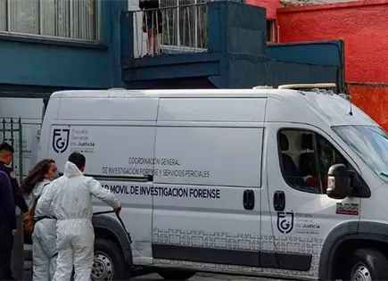 Hallan cuatro muertos con mensaje de extorsi&oacute;n