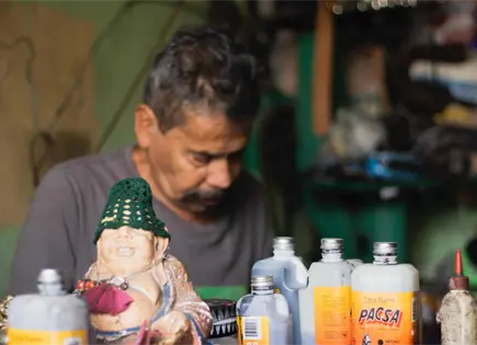 Especial | El &uacute;ltimo reparador de balones en SLP