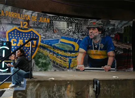 Expareja de Maradona acusa de asesinos a los m&eacute;dicos