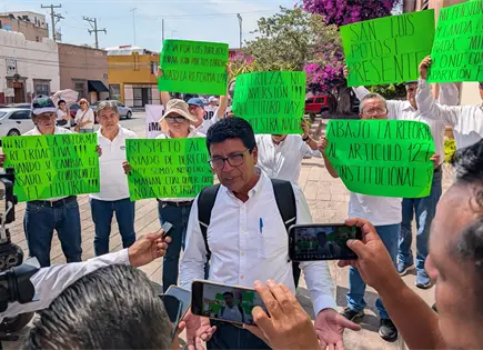 Jubilados de CFE en SLP rechazan recortes en pensiones