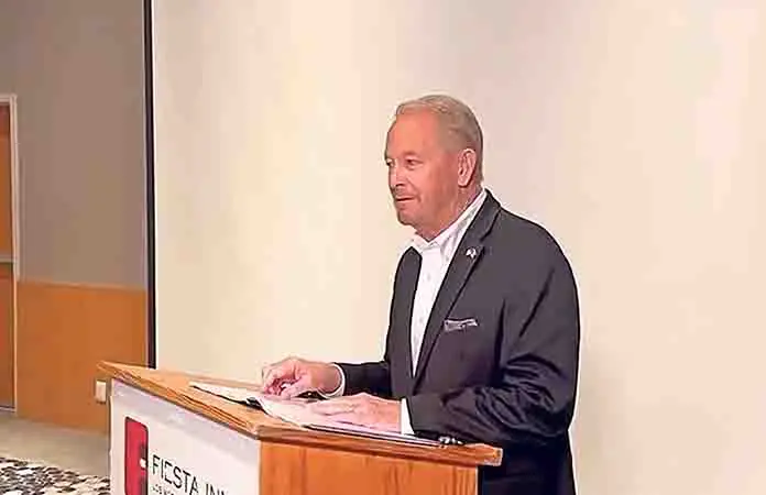 C. Sheinbaum acusa injerencia de embajador