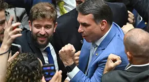 Congreso avala reducir sentencia a Bolsonaro