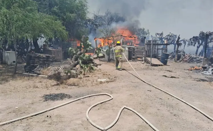 PC atiende incendios en Villa de Pozos