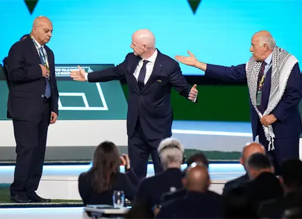 Rajoub rechaz&oacute; saludo a Basim Sheikh en Congreso FIFA