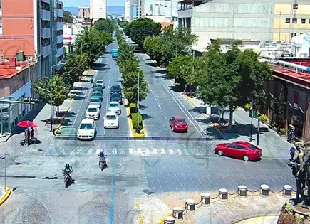 Reabren calles del centro hist&oacute;rico tras marcha del D&iacute;a del Trabajo