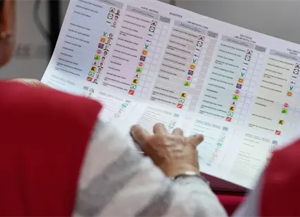 Roberto S&aacute;nchez inicia campa&ntilde;a para balotaje presidencial en Per&uacute;