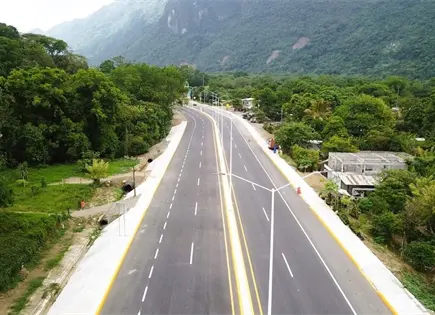 Avanza se&ntilde;alizaci&oacute;n de la "Riviera Huasteca" en m&aacute;s de 100 km