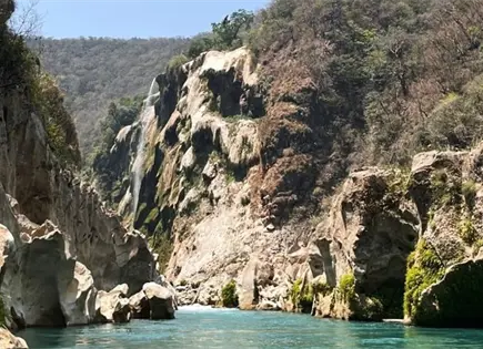 Semaforizaci&oacute;n protege cascada de Tamul: Conagua