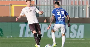 Napoli iguala sin goles ante Como en Serie A
