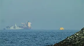 EU escoltar&aacute; a barcos en Ormuz