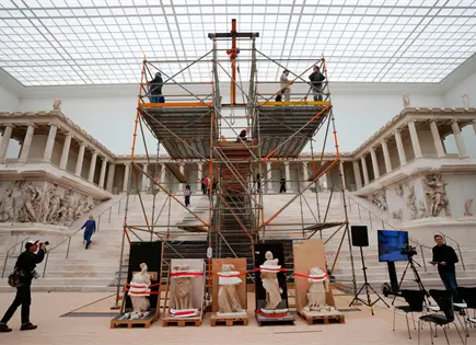 Museo de P&eacute;rgamo en Berl&iacute;n anuncia reapertura para 2027