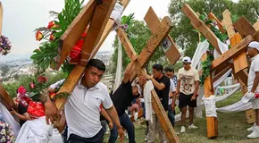 Se re&uacute;nen cristos del viacrucis de Iztapalapa