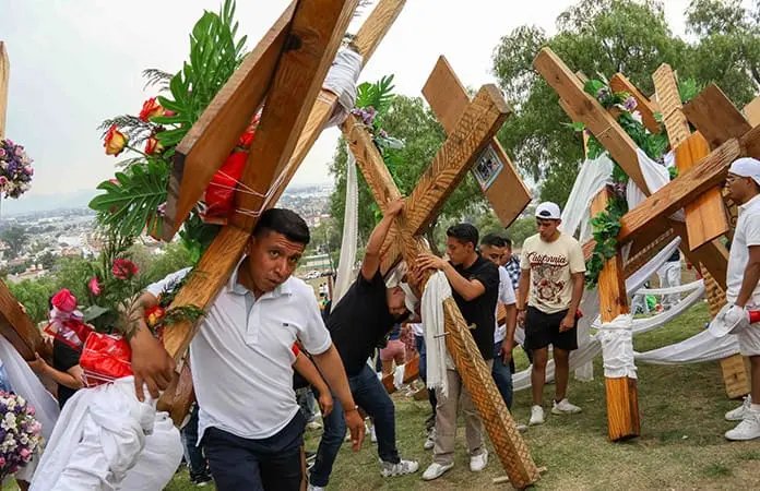 Se re&uacute;nen cristos del viacrucis de Iztapalapa