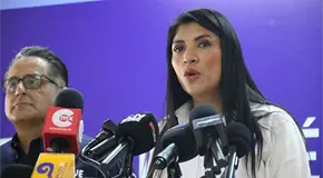 Cuestionan en el PAN a sus diputados tras reformas de FGE
