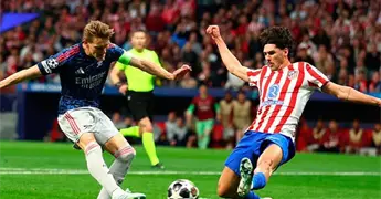 Definen Atl&eacute;ti y Arsenal al primer finalista de Champions League